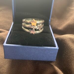 Wide band Silpada ring with stars